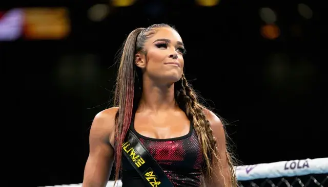 Lola Vice ascends to top of WWE NXT women's division, picking up women's title at Stand & Deliver